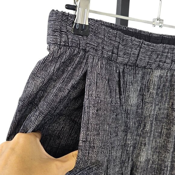Lululemon Rollin' With My Omies Pant Burlap Texture Black Dune, Pull On, Size 4 - Picture 8 of 11